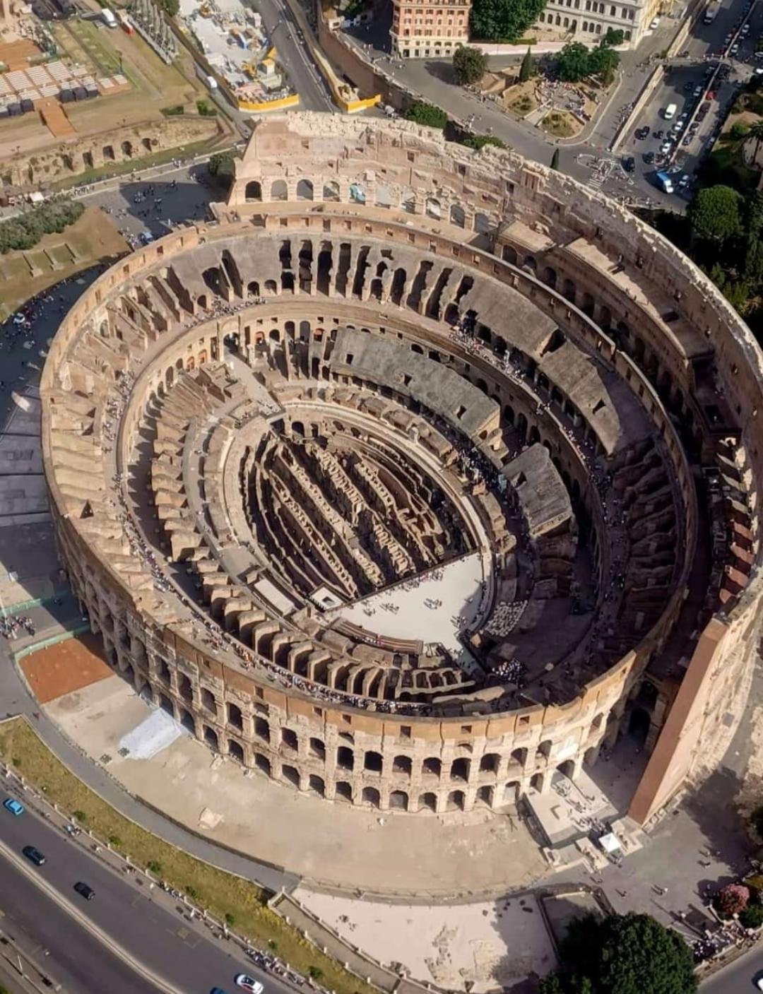 Pensión Coloss Imperial Roma